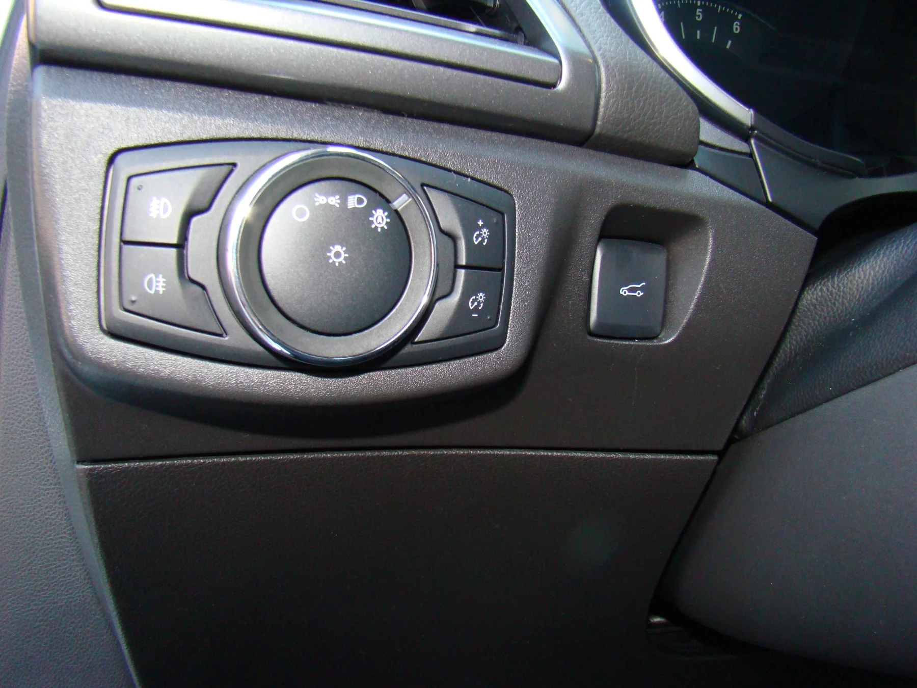 FORD MONDEO TURNIER TITANIUM 2.0 TDCi 180 KS AUTOMATIK