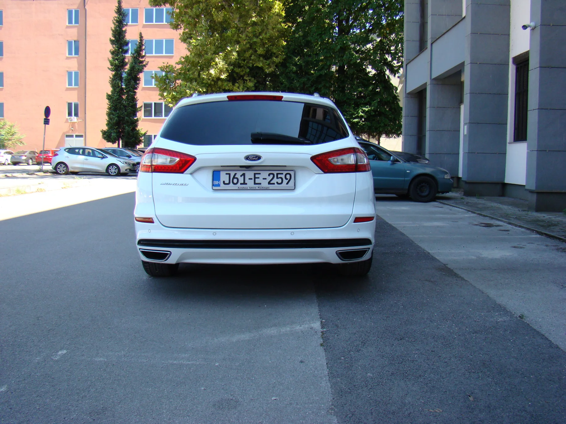 FORD MONDEO TURNIER TITANIUM 2.0 TDCi 180 KS AUTOMATIK